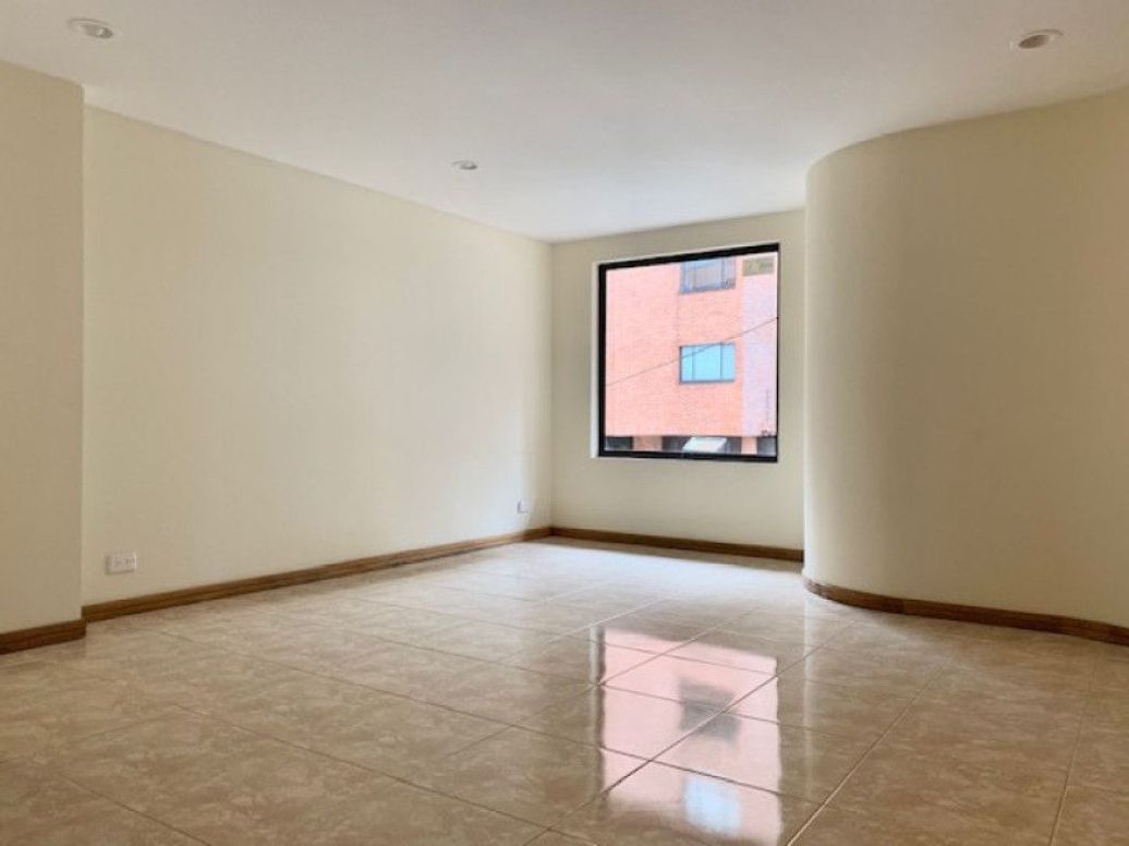 Apartamento de 3 alcobas en venta en Soratama, Bogotá, 136 m² · foto 16 de 18