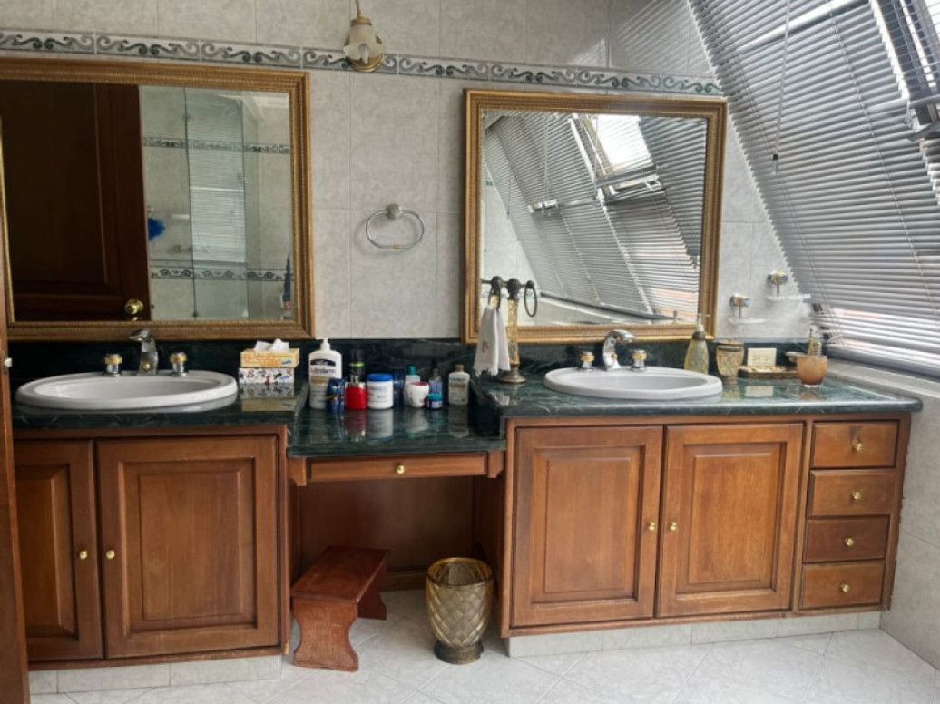 Apartamento de 4 alcobas en venta en La Cabrera, Bogotá, 301 m² · foto 14 de 20