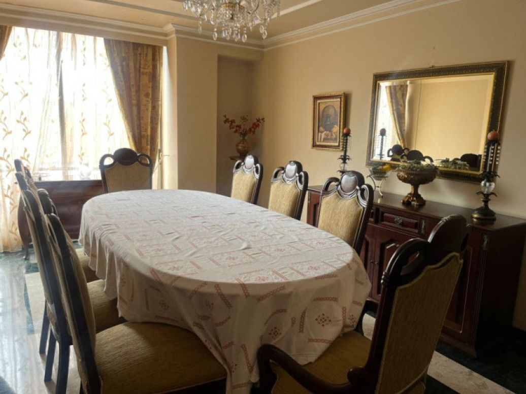 Apartamento de 4 alcobas en venta en La Cabrera, Bogotá, 301 m² · foto 2 de 20