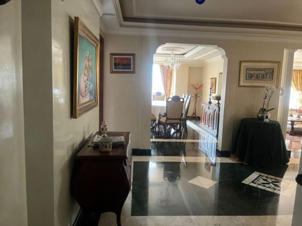 Apartamento de 4 alcobas en venta en La Cabrera, Bogotá, 301 m² · foto 7 de 20