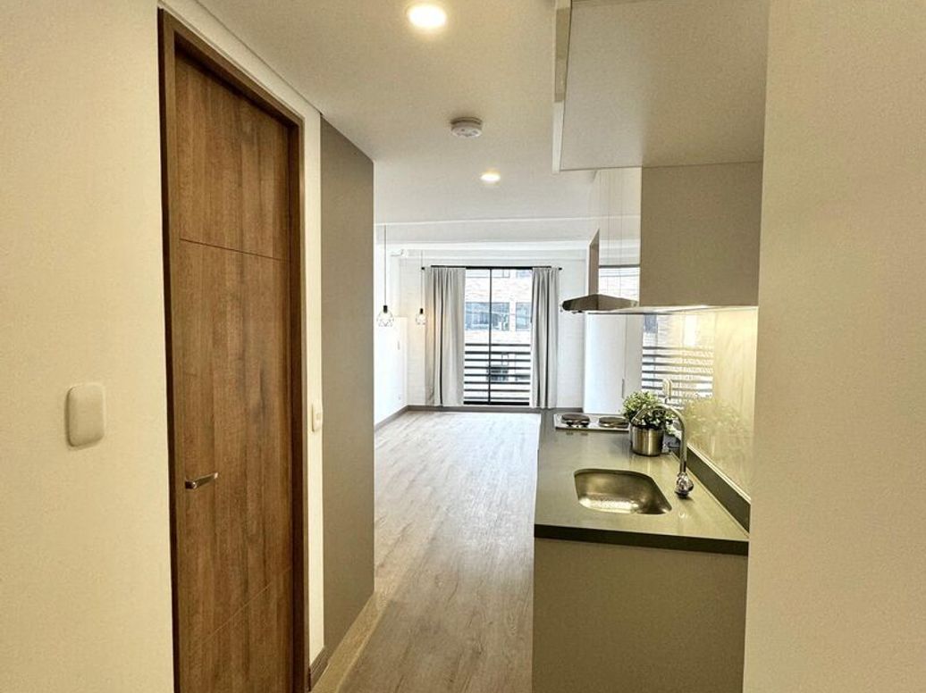 Apartaestudio en arriendo en Los Cedritos, Bogotá, 28 m² · foto 3 de 7