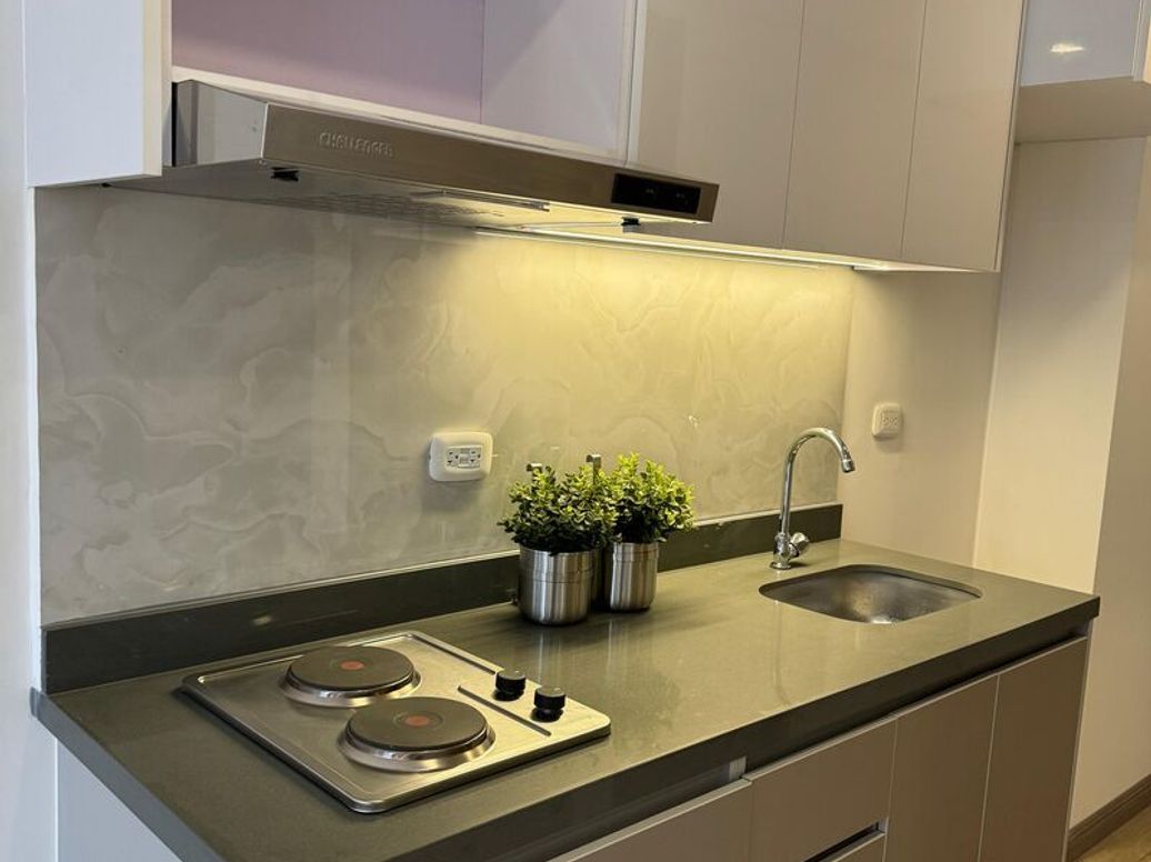 Apartaestudio en arriendo en Los Cedritos, Bogotá, 28 m² · foto 4 de 7