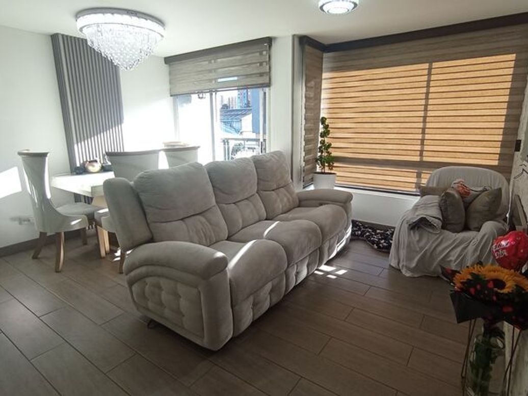 Apartamento de 3 alcobas en venta en Primavera Occidental, Bogotá, 74 m² · foto 3 de 14