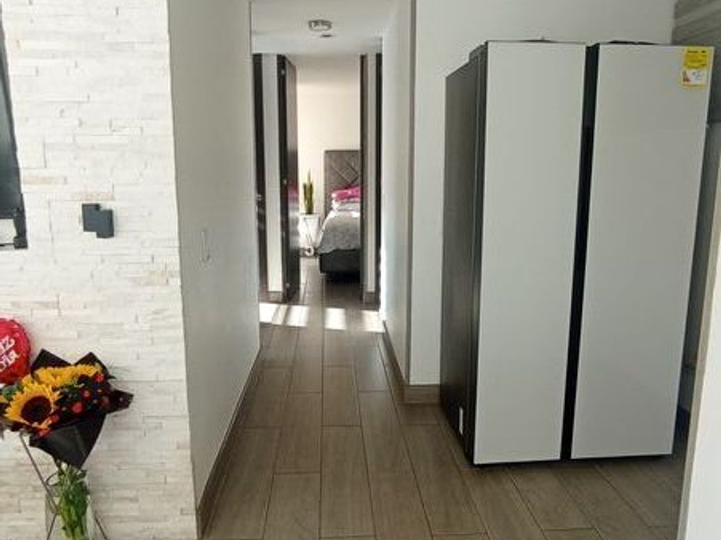Apartamento de 3 alcobas en venta en Primavera Occidental, Bogotá, 74 m² · foto 7 de 14