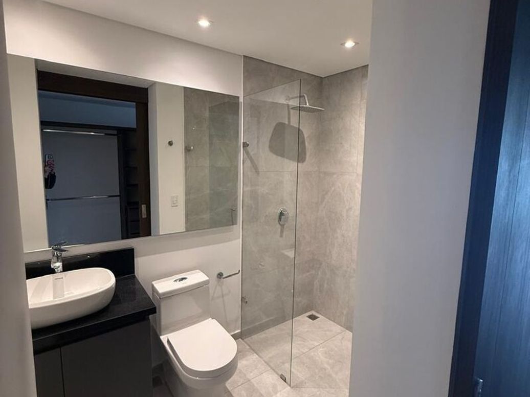 Apartamento de 3 alcobas en venta en Los Cedritos, Bogotá, 140 m² · foto 12 de 20