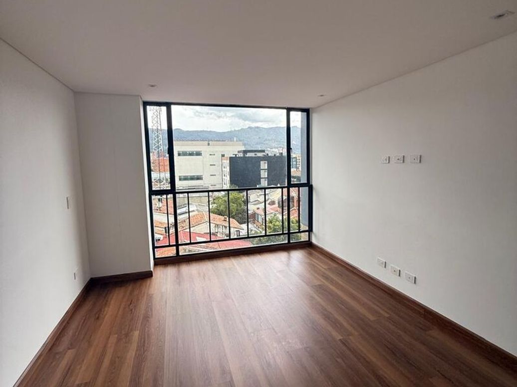 Apartamento de 3 alcobas en venta en Los Cedritos, Bogotá, 140 m² · foto 18 de 20
