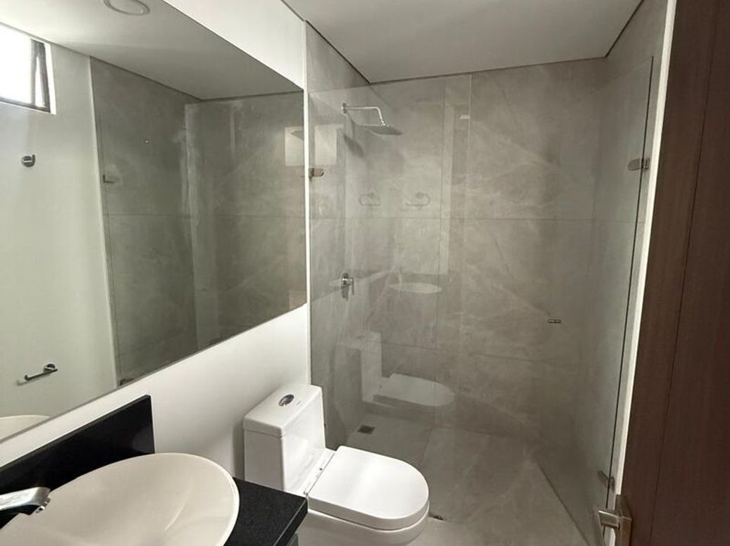 Apartamento de 3 alcobas en venta en Los Cedritos, Bogotá, 140 m² · foto 7 de 20