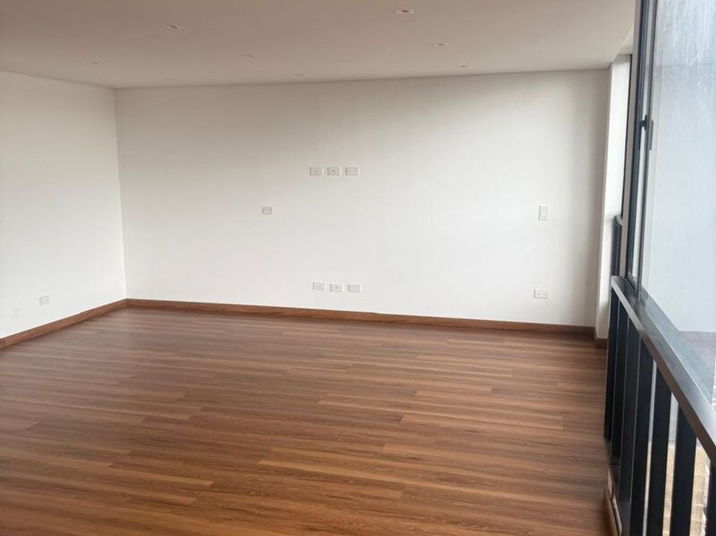 Apartamento de 3 alcobas en venta en Los Cedritos, Bogotá, 140 m² · foto 14 de 20
