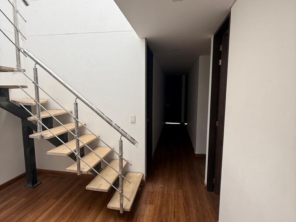 Apartamento de 3 alcobas en venta en Los Cedritos, Bogotá, 140 m² · foto 9 de 20