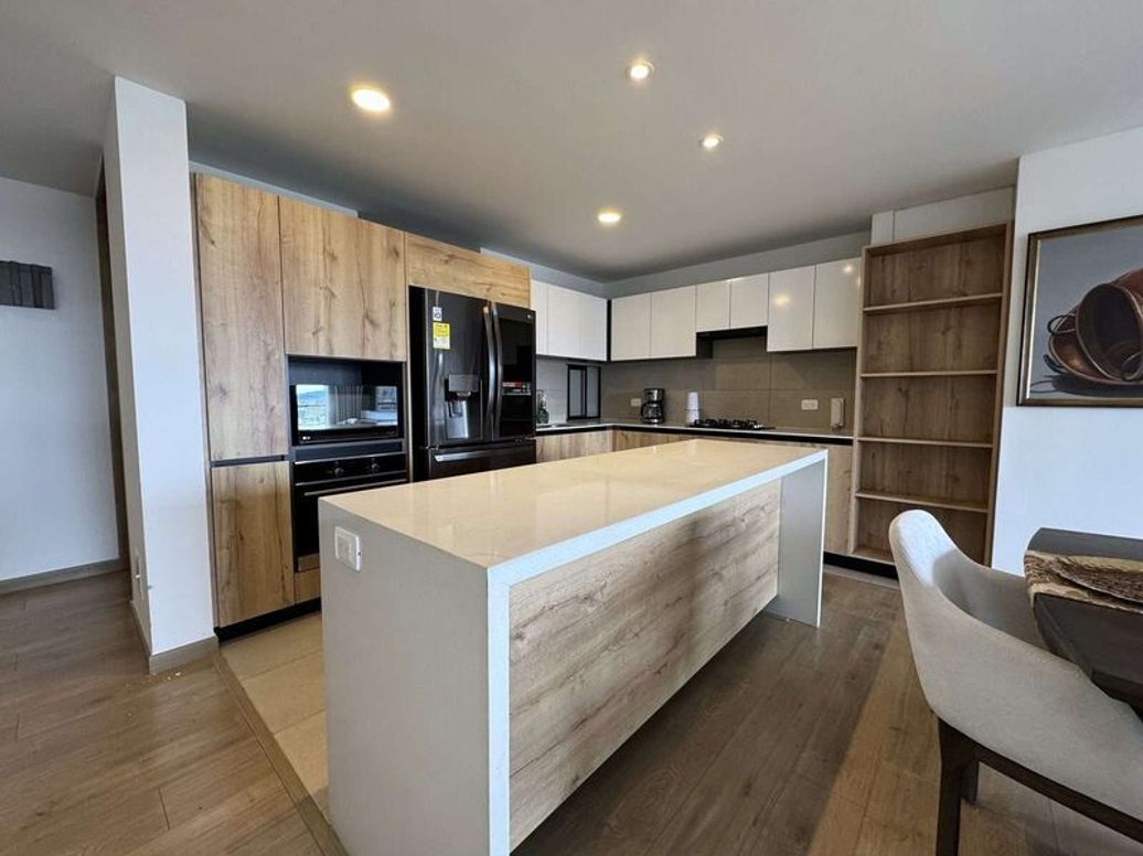 Apartamento de 3 alcobas en arriendo en La Esperanza Norte, Bogotá, 120 m² · foto 6 de 19