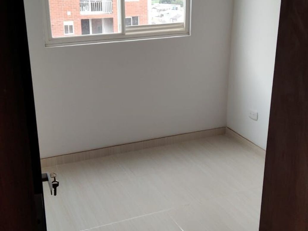 Apartamento de 2 alcobas en venta en Villa Del Rio, Bogotá, 45 m² · foto 2 de 13
