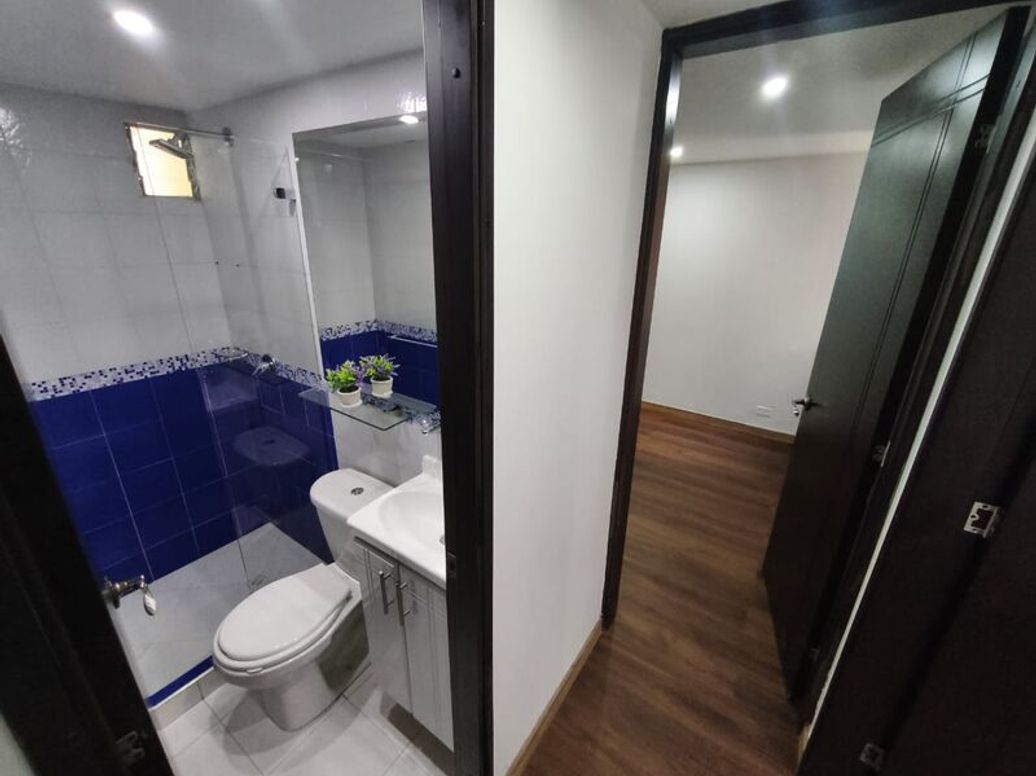 Apartamento de 2 alcobas en venta en Salitre Et. Ii, Bogotá, 59 m² · foto 8 de 12