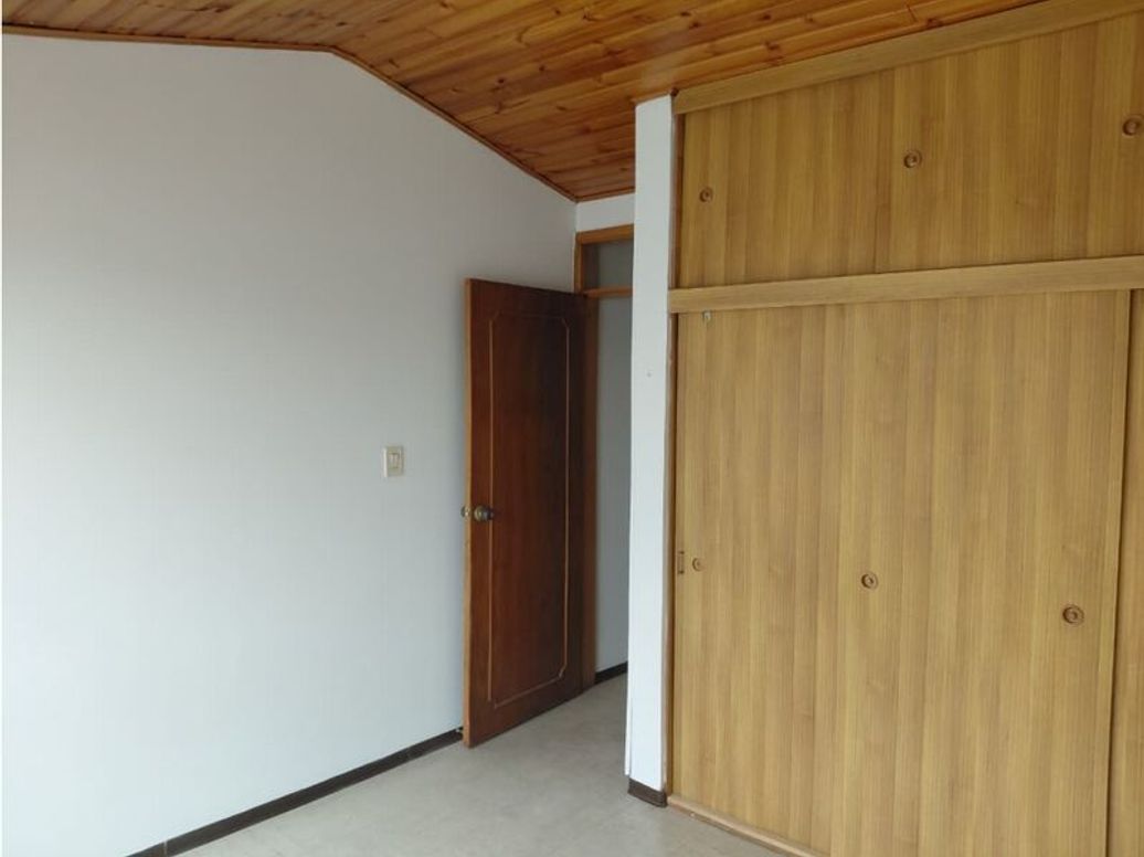 Casa de 4 alcobas en venta en Bosques De San Jorge, Bogotá, 125 m² · foto 16 de 20
