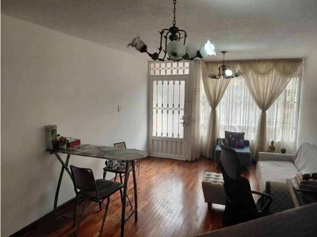 Casa de 4 alcobas en venta en Bosques De San Jorge, Bogotá, 125 m² · foto 2 de 20