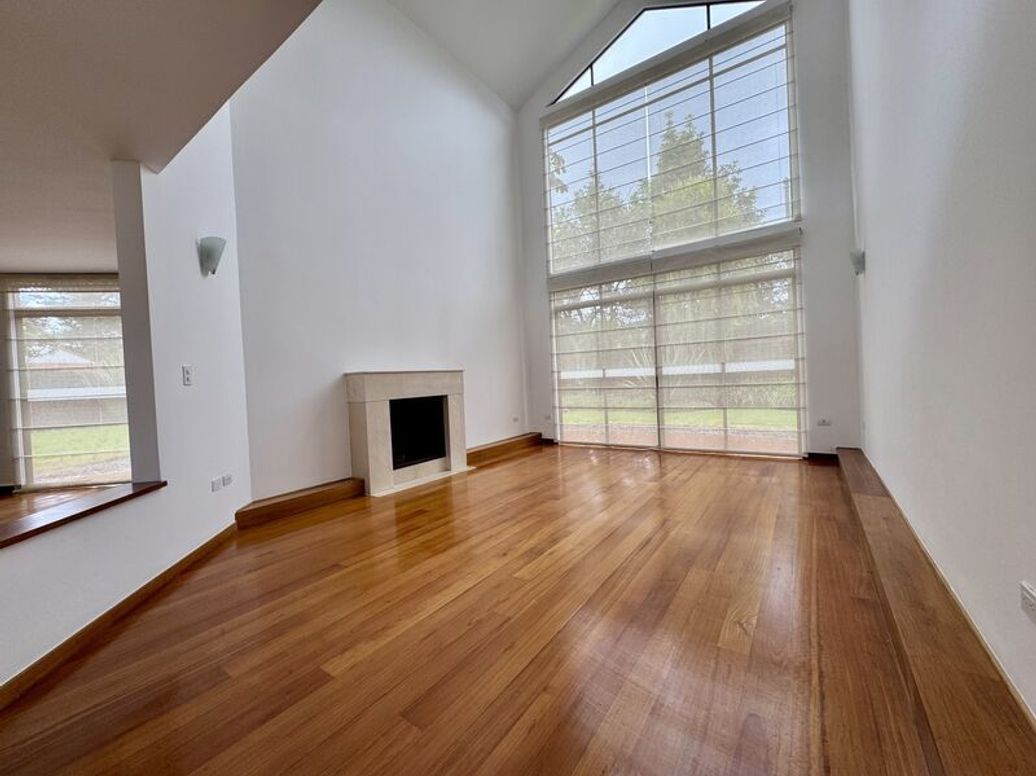 Casa de 3 alcobas en arriendo en Casa Blanca, Bogotá, 255 m² · foto 10 de 20
