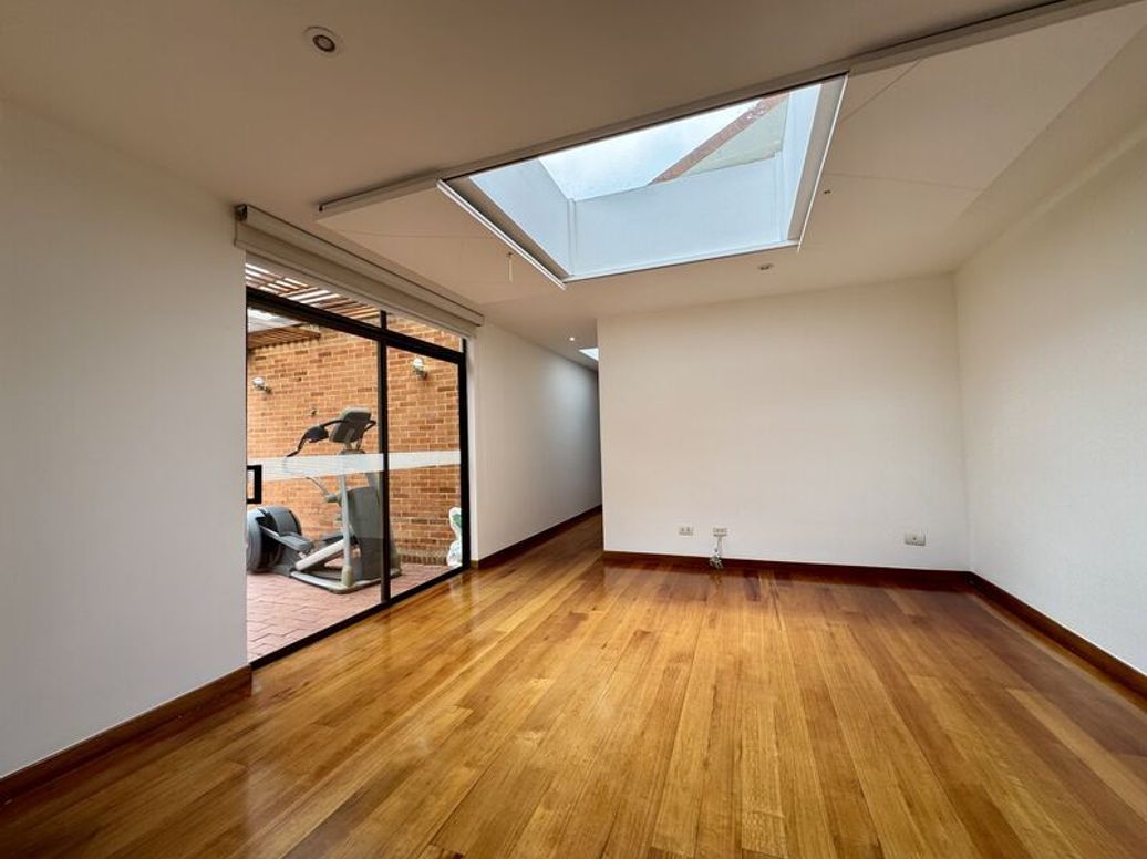 Casa de 3 alcobas en arriendo en Casa Blanca, Bogotá, 255 m² · foto 18 de 20