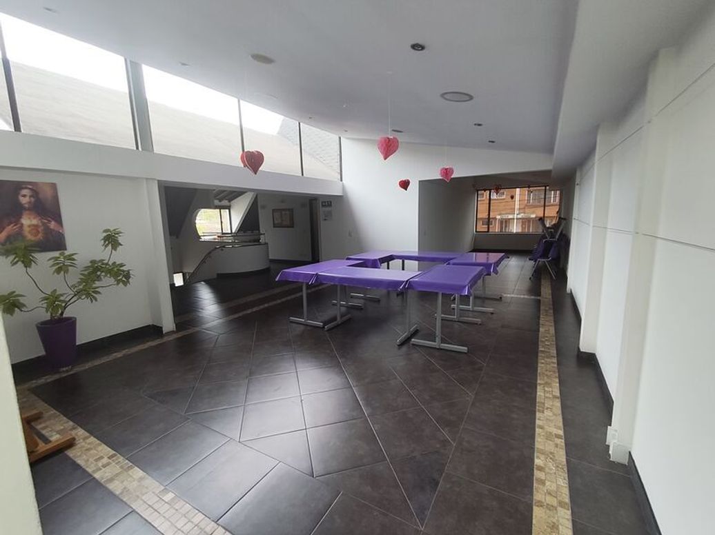 Casa de 5 alcobas en venta en Niza Norte, Bogotá, 646 m² · foto 11 de 15