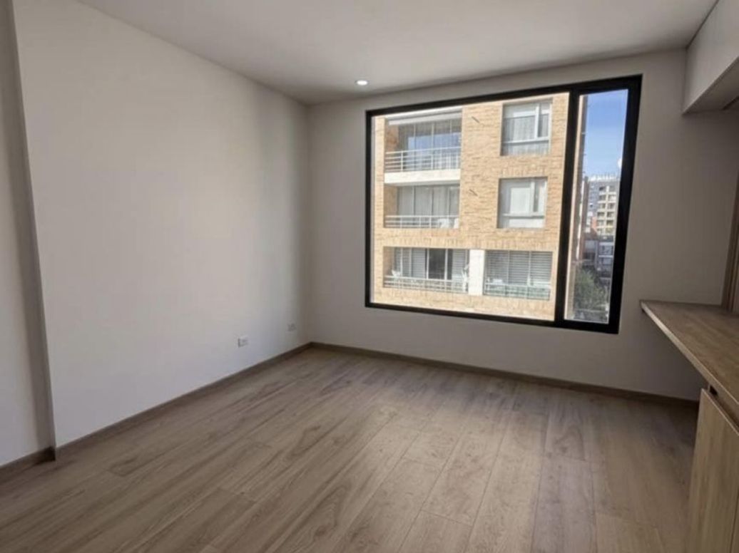 Apartaestudio en venta en Chicó Norte, Bogotá, 25 m² · foto 6 de 10