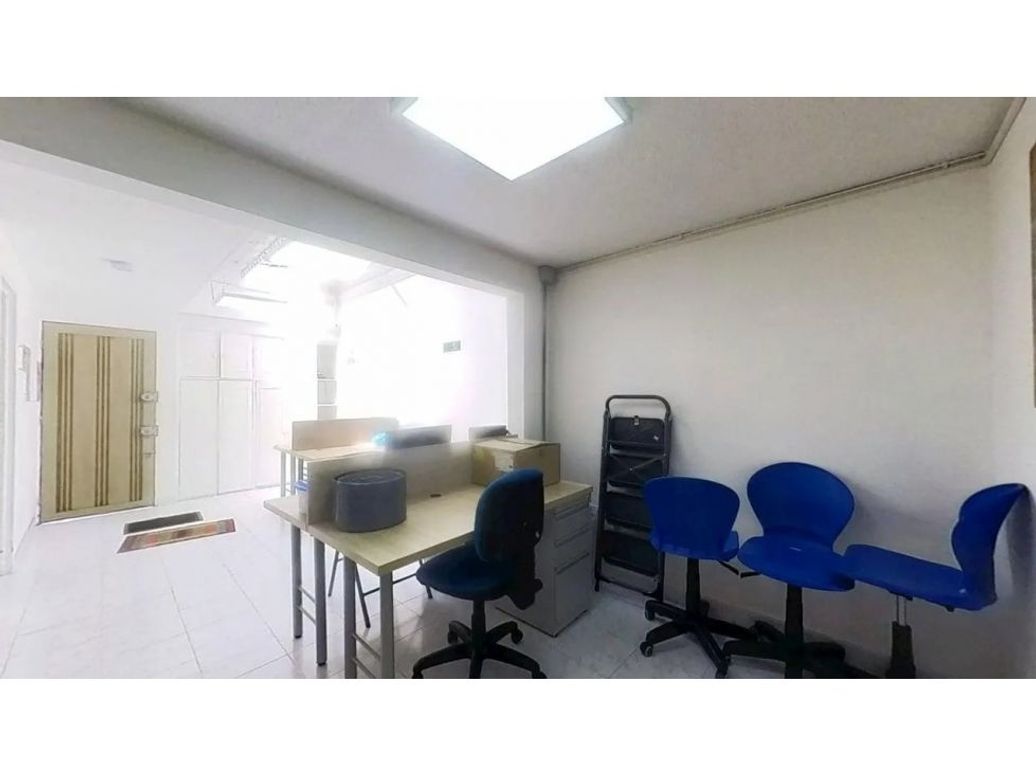 Casa de 4 alcobas en venta en Suba, Bogotá, 250 m² · foto 2 de 9