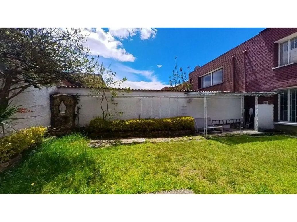 Casa de 4 alcobas en venta en Suba, Bogotá, 250 m² · foto 4 de 9