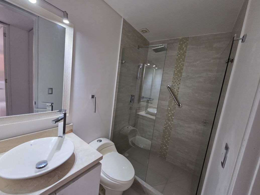 Apartamento de 2 alcobas en arriendo en Santa Barbara Occidental, Bogotá, 68 m² · foto 7 de 20