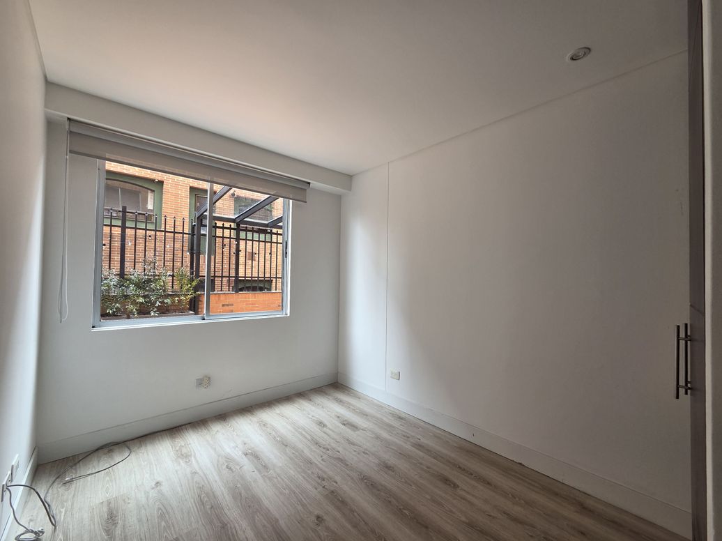 Apartamento de 2 alcobas en arriendo en Santa Barbara Occidental, Bogotá, 68 m² · foto 9 de 20