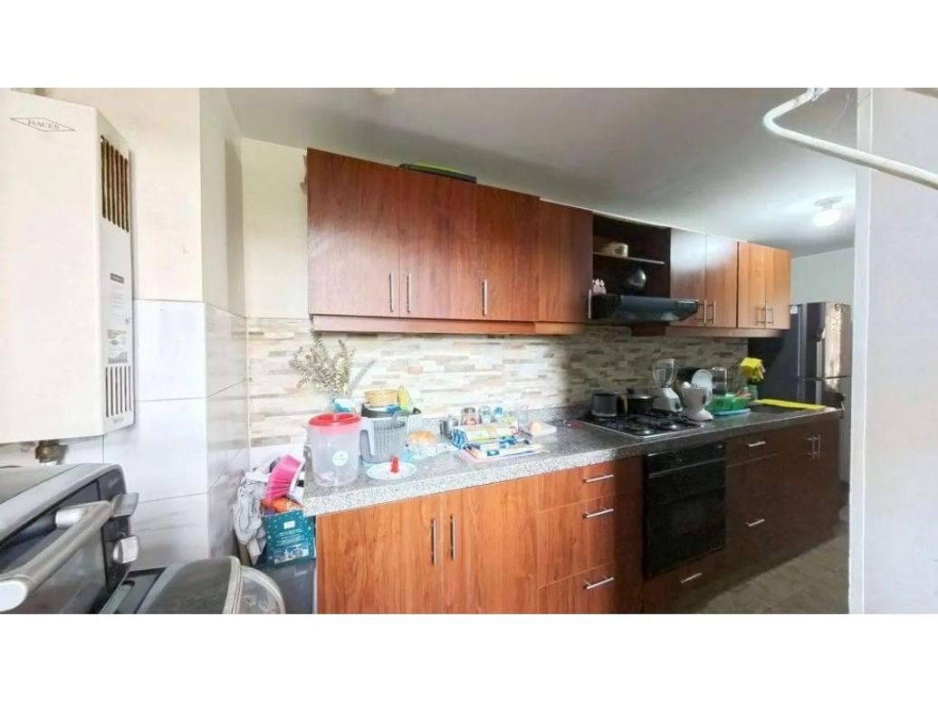 Apartamento de 3 alcobas en venta en Suba, Bogotá, 97 m² · foto 4 de 9