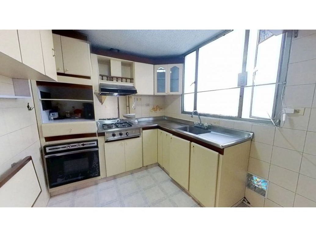 Apartamento de 3 alcobas en venta en Suba, Bogotá, 113 m² · foto 7 de 10