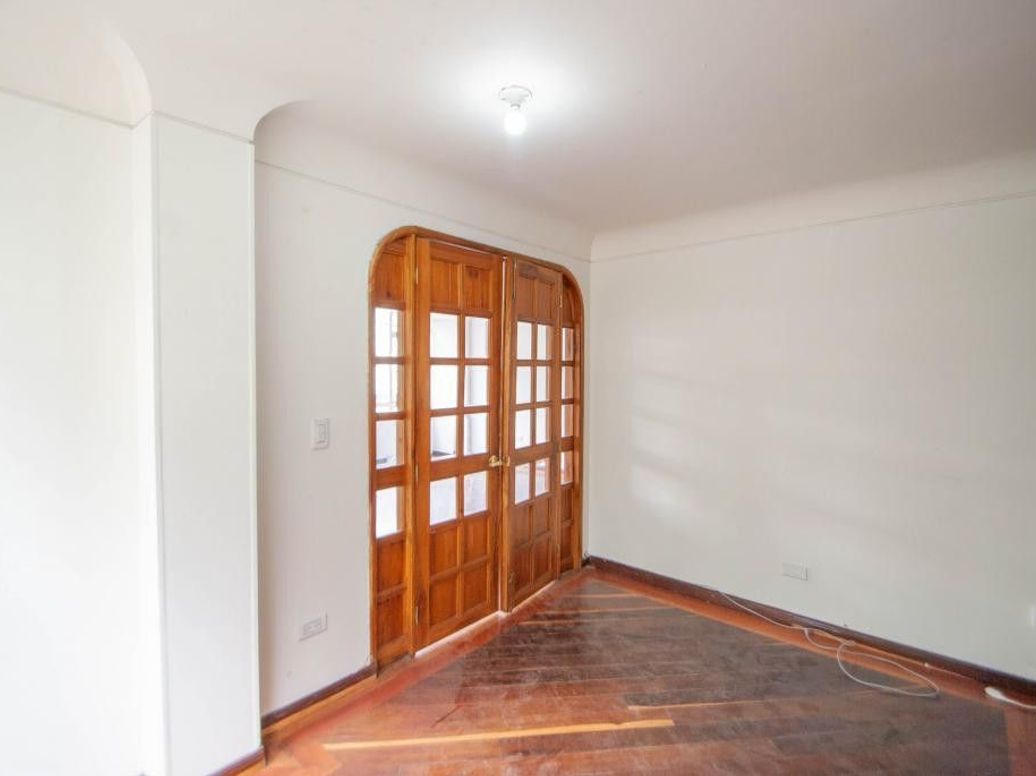 Apartamento de 4 alcobas en venta en San Luis, Bogotá, 120 m² · foto 8 de 17
