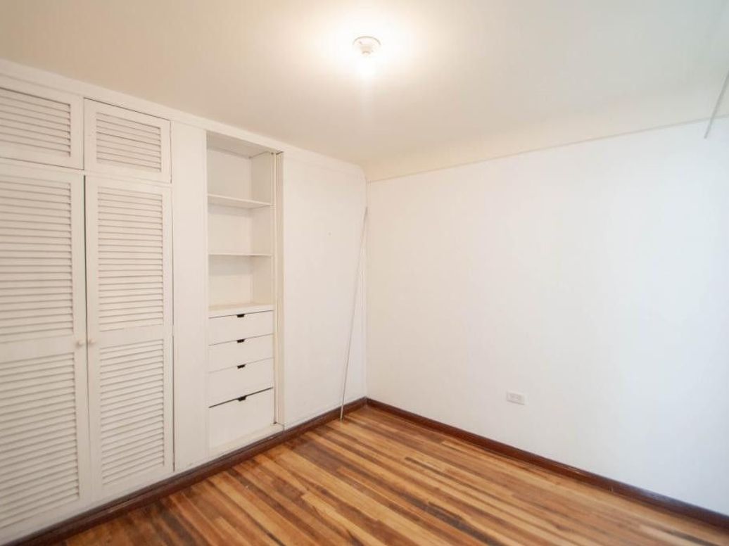 Apartamento de 4 alcobas en venta en San Luis, Bogotá, 120 m² · foto 9 de 17
