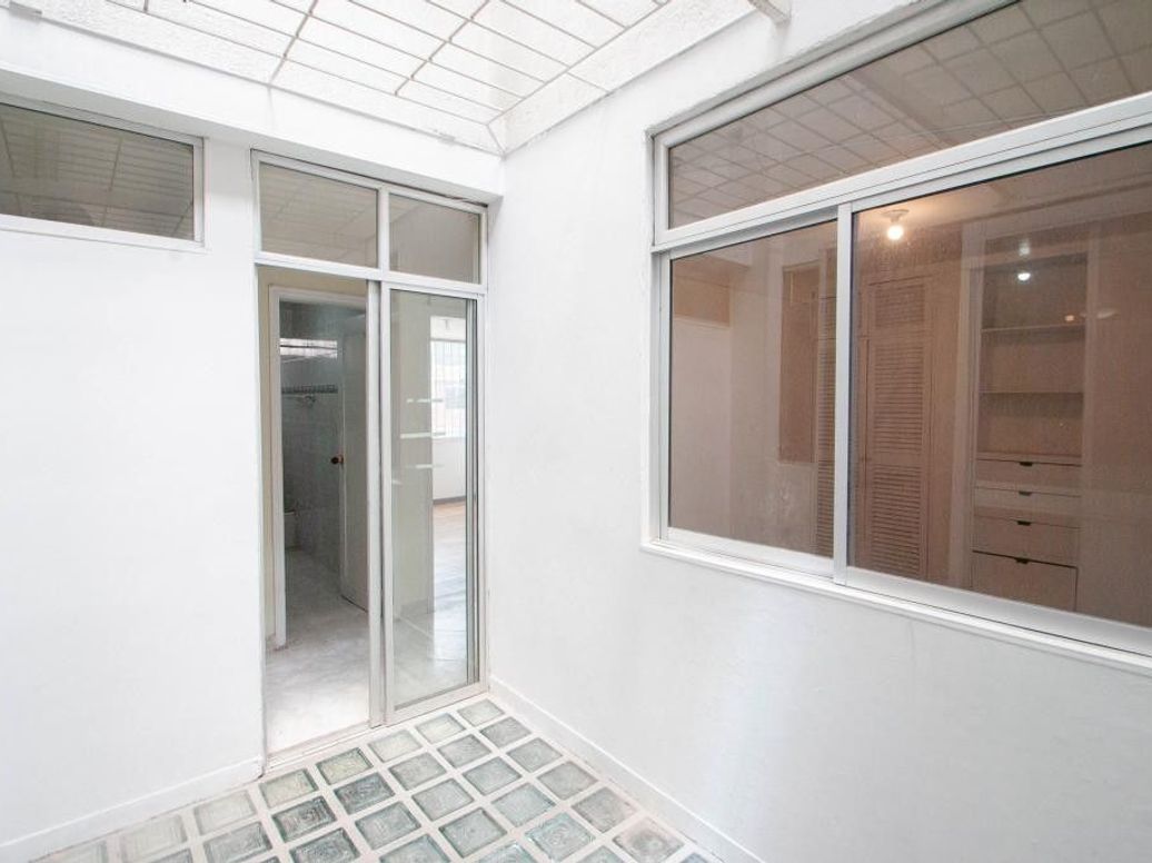 Apartamento de 4 alcobas en venta en San Luis, Bogotá, 120 m² · foto 14 de 17