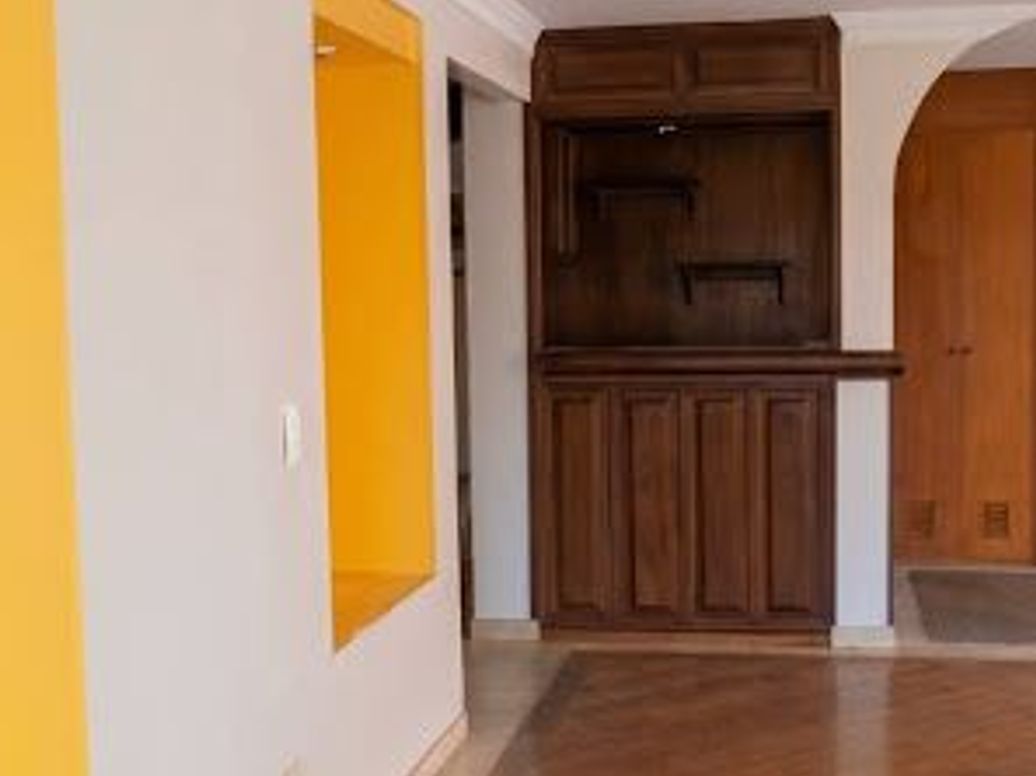 Apartamento de 3 alcobas en venta en Colina Campestre, Bogotá, 117 m² · foto 2 de 7