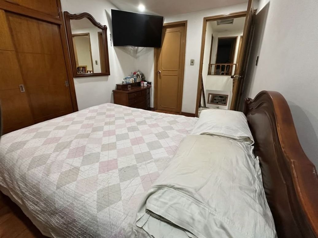 Casa de 6 alcobas en venta en Normandía, Bogotá, 144 m² · foto 19 de 20