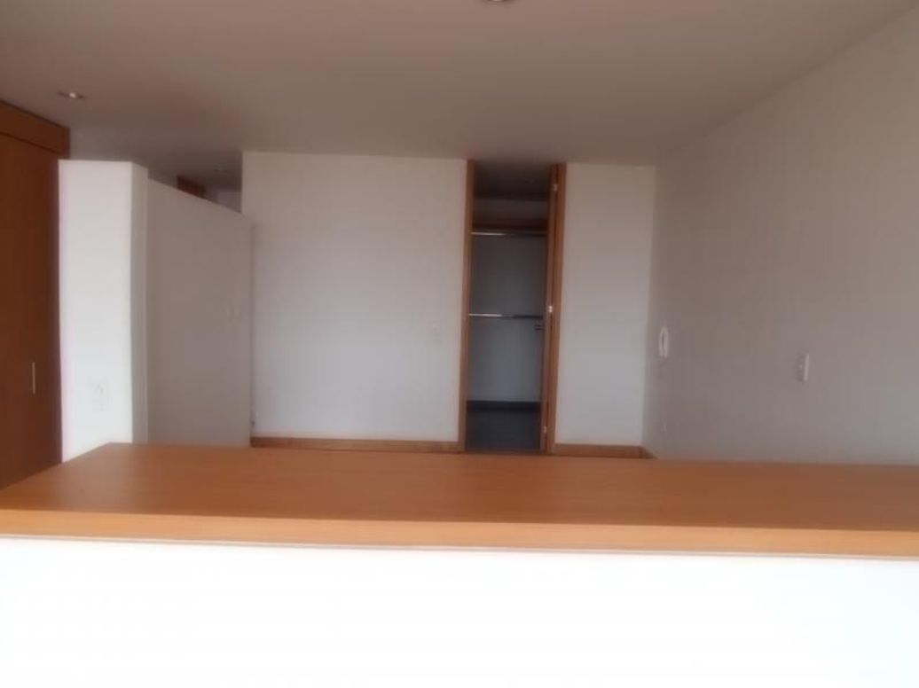 Apartaestudio en venta en Marly, Bogotá, 42 m² · foto 12 de 20