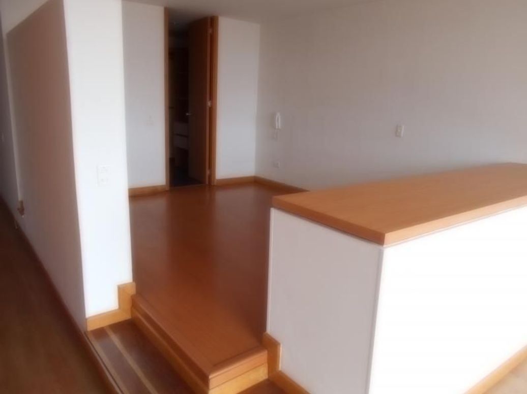 Apartaestudio en venta en Marly, Bogotá, 42 m² · foto 11 de 20