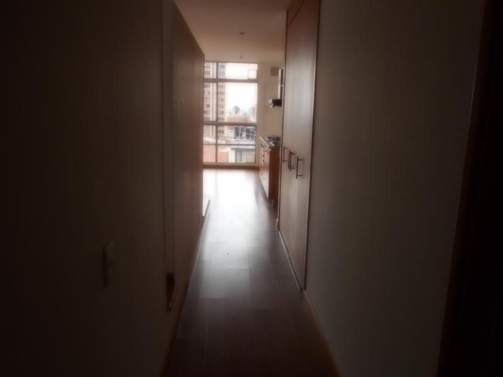 Apartaestudio en venta en Marly, Bogotá, 42 m² · foto 17 de 20