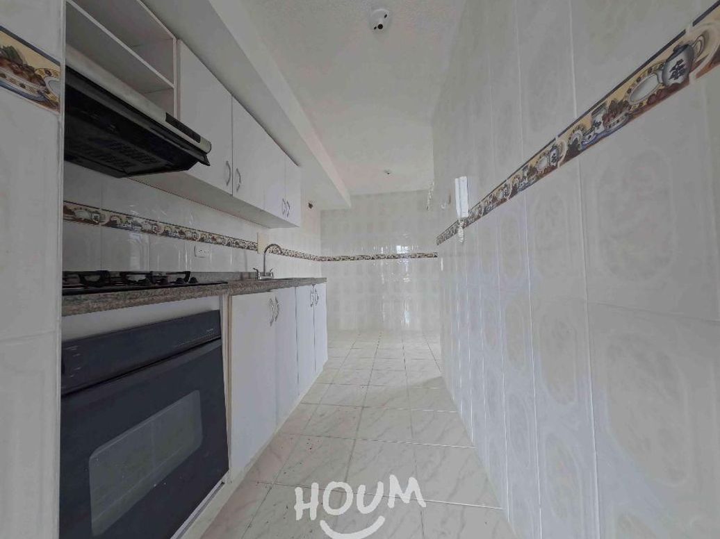Apartamento de 4 alcobas en arriendo en Multifamiliares La Paz, Bogotá, 91 m² · foto 4 de 20