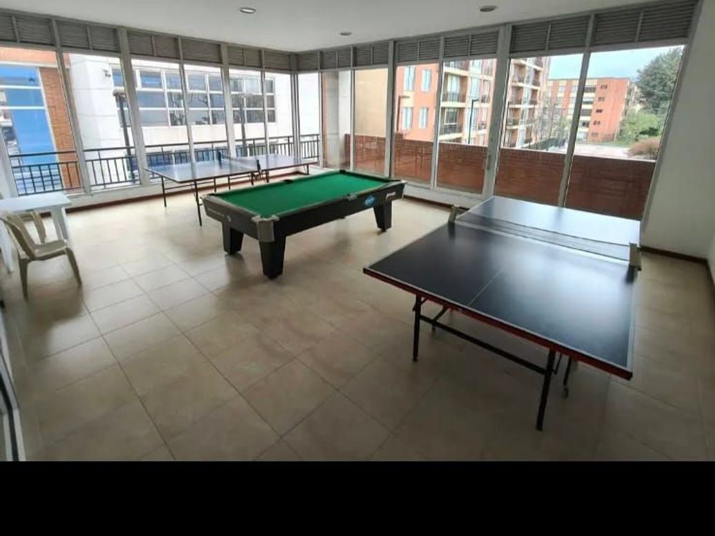 Apartamento de 3 alcobas en venta en Portales Del Norte, Bogotá, 74 m² · foto 4 de 16