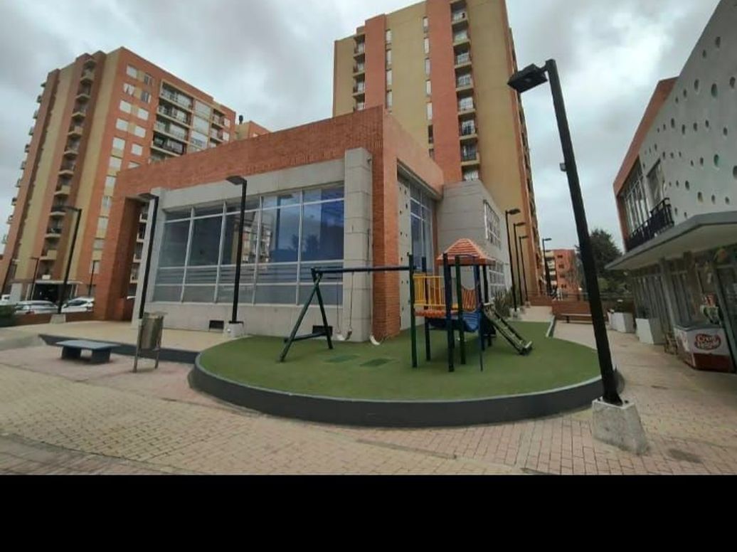 Apartamento de 3 alcobas en venta en Portales Del Norte, Bogotá, 74 m² · foto 3 de 16