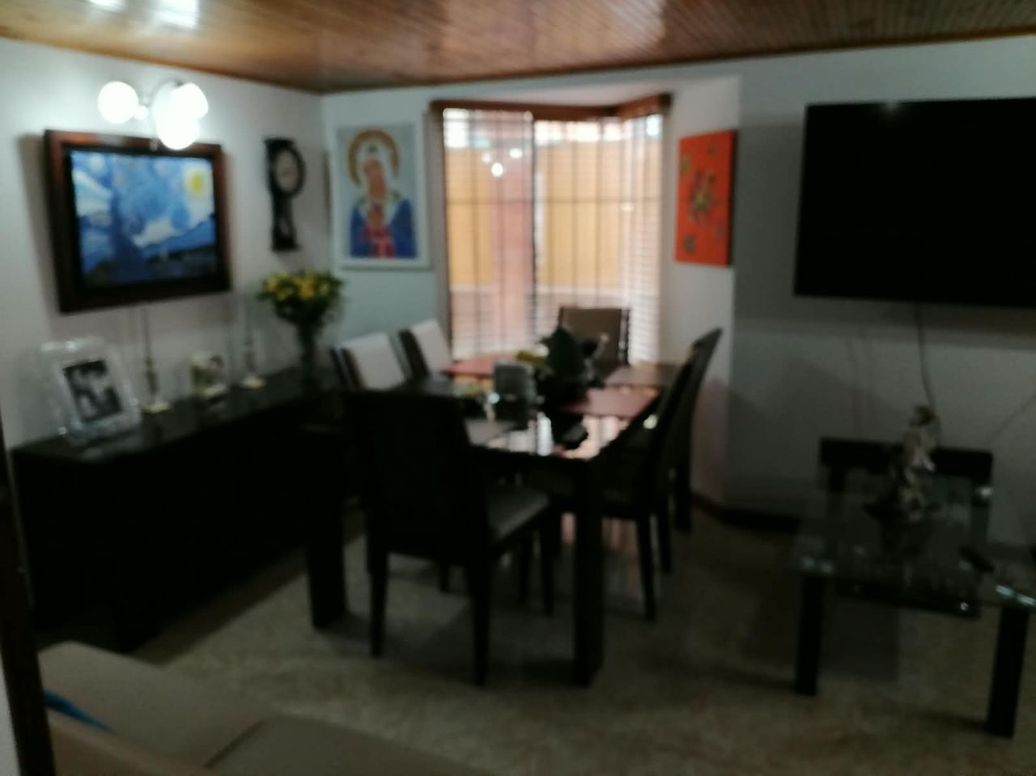 Apartamento de 3 alcobas en venta en San Cipriano, Bogotá, 62 m² · foto 7 de 20