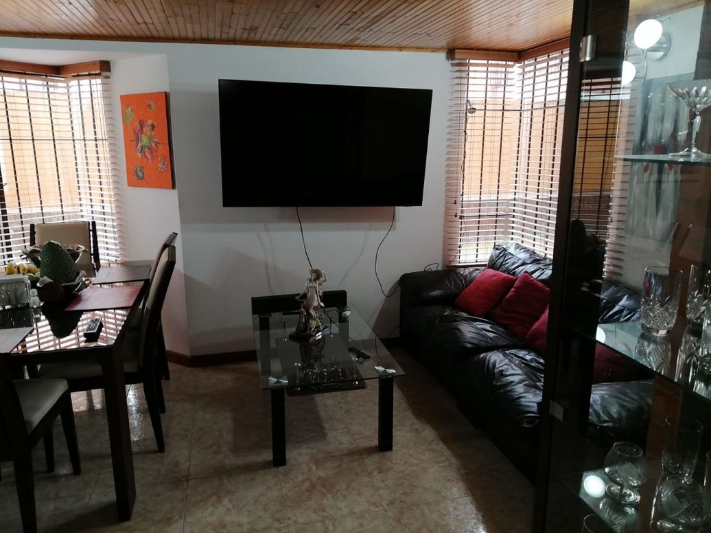 Apartamento de 3 alcobas en venta en San Cipriano, Bogotá, 62 m² · foto 19 de 20