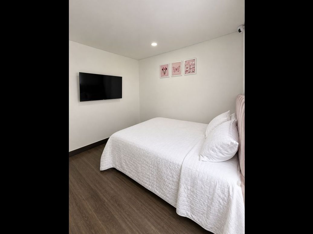 Apartamento de 3 alcobas en venta en San Gabriel Norte, Bogotá, 200 m² · foto 14 de 16