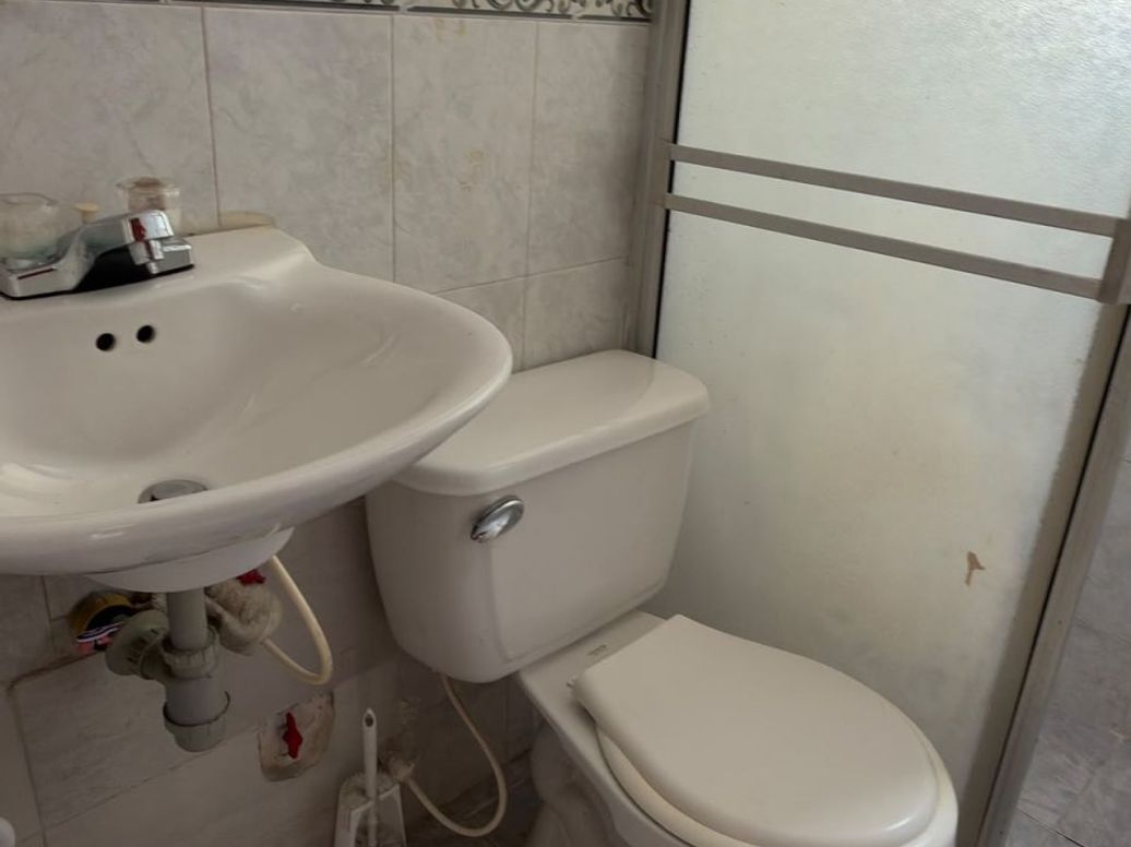 Apartamento de 3 alcobas en arriendo en Santa Rosita, Bogotá, 55 m² · foto 10 de 14