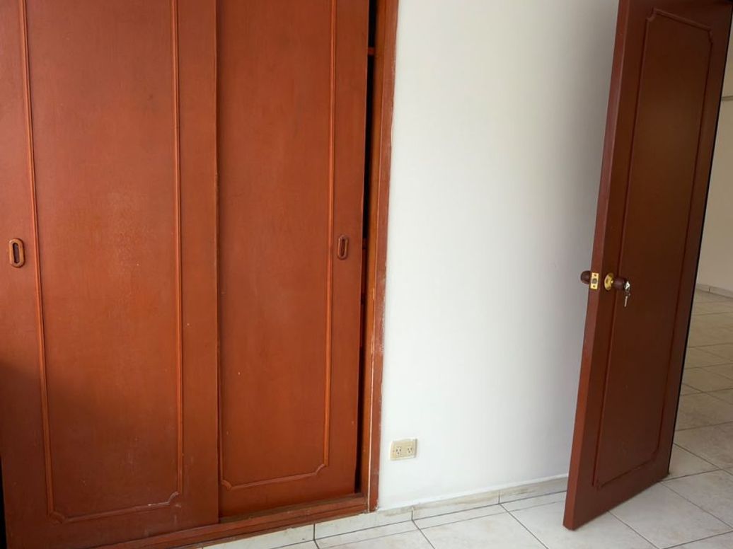 Apartamento de 3 alcobas en arriendo en Santa Rosita, Bogotá, 55 m² · foto 13 de 14