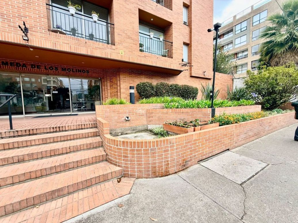 Apartaestudio en venta en Rincon Del Chicó, Bogotá, 70 m² · foto 3 de 20