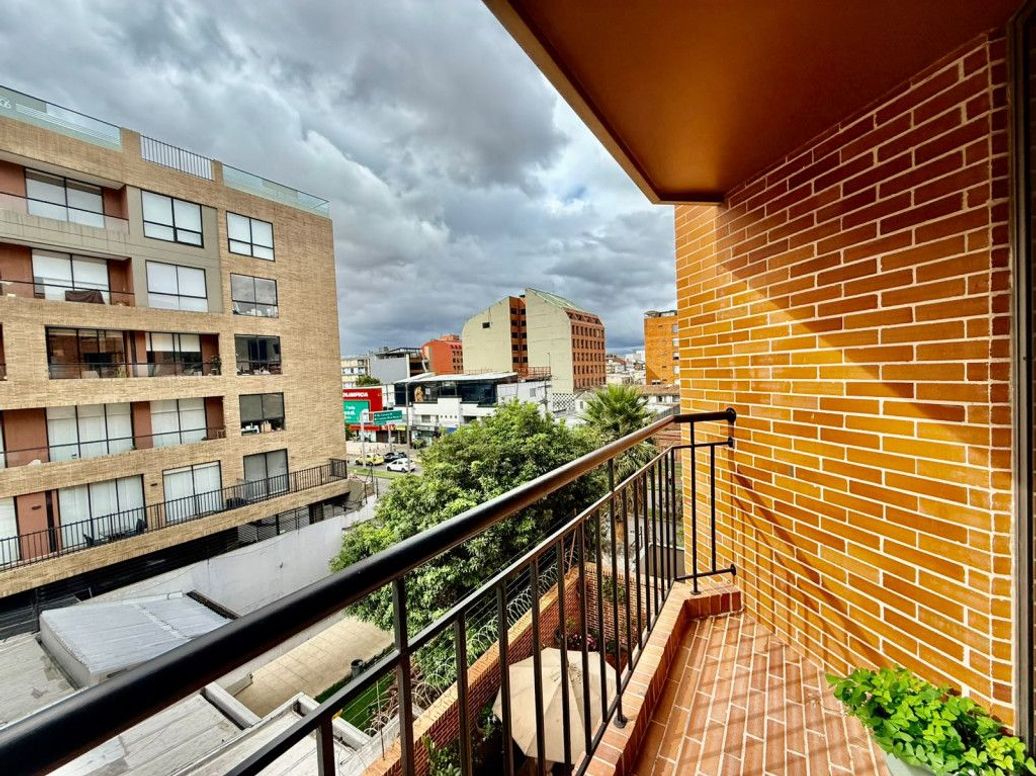 Apartaestudio en venta en Rincon Del Chicó, Bogotá, 70 m² · foto 6 de 20