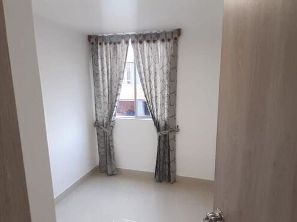 Apartamento de 2 alcobas en venta en Ricaurte, Bogotá, 37 m² · foto 5 de 10