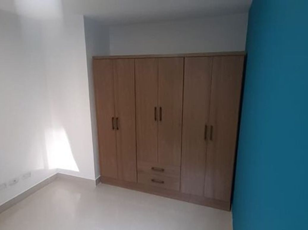 Apartamento de 2 alcobas en venta en Ricaurte, Bogotá, 37 m² · foto 3 de 10