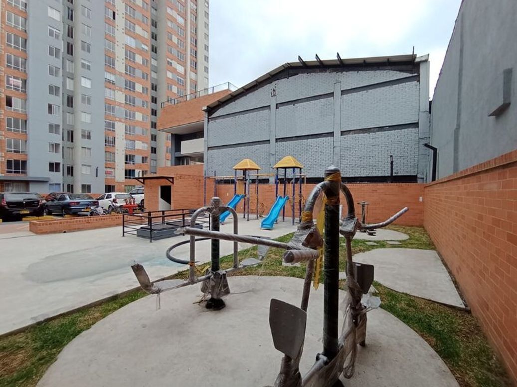 Apartamento de 2 alcobas en venta en Ricaurte, Bogotá, 37 m² · foto 8 de 10