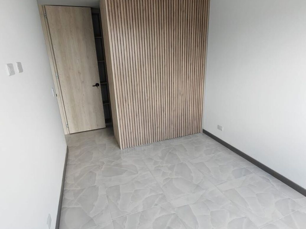 Apartamento de 3 alcobas en venta en Libertador, Bogotá, 66 m² · foto 5 de 16